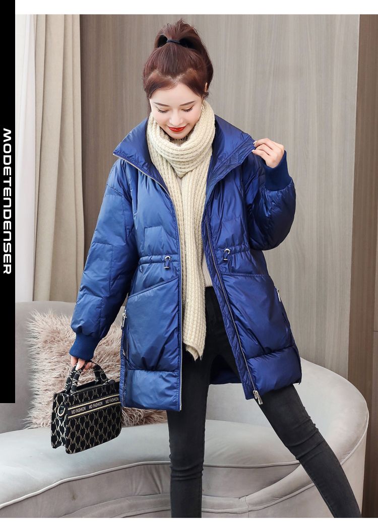 At passe Forventer Vædde trend ensfarvet kvinders quiltet jakke vinter kort mørkeblå